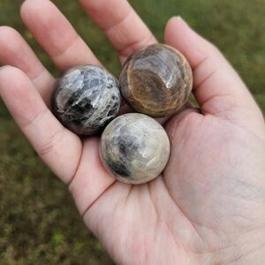 bundle of 3 moonstone sphere